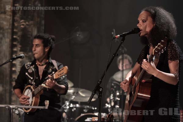 OKOU - 2009-07-02 - PARIS - Theatre des Bouffes du Nord - 